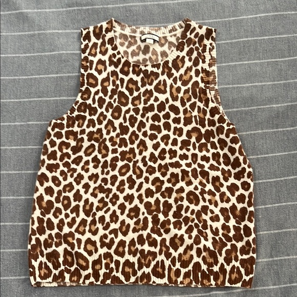 J. Crew Tops - J. Crew cashmere sweater